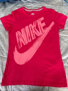 Nike Bright Pink Short Sleeve Tee with Graphic Swoosh